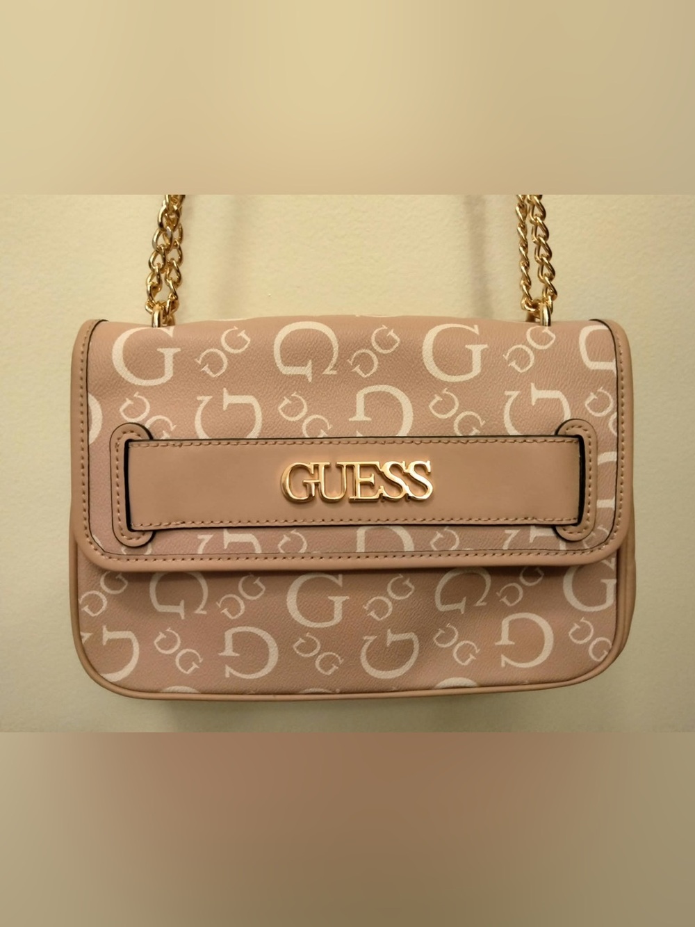 GUESS Pink Logo Chain Crossbody Bag New